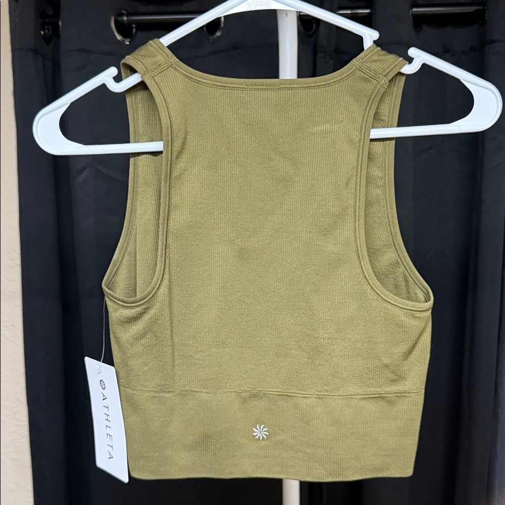 Athleta Olive Green Crop Top active wear size medium PTP 14 - Picture 4 of 5